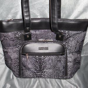 Kenneth Cole Reaction Large Bag